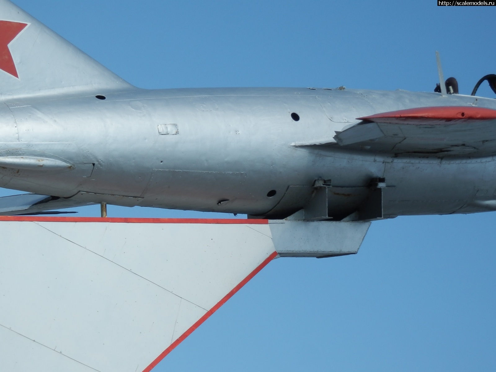 1753040508_mig-17-taman-041.jpg : Walkraround -17    