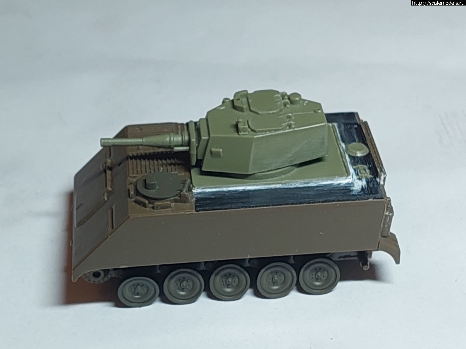 1753289127_20250723_194435.jpg : #1886447/ �113 FSV, Italery + Airfix, 1/72 ������� ����