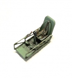 Academy 1/72 Hawker Hurricane Mk.I: 1754765968_33.jpg