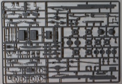   1/35 -130: 1754847162_IMG_0368.JPG