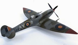 Eduard 1/72 Spitfire HF Mk.VIII Weekend edition: 1757866544_2.jpg