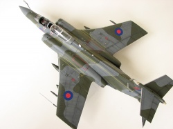 Airfix 1/48 Blackburn Buccaneer S.2B: 1757866553_12.JPG