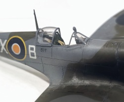 Eduard 1/72 Spitfire HF Mk.VIII Weekend edition: 1757866590_14.jpg