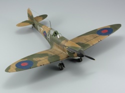Eduard 1/48 Spitfire Mk 1   ,   : 1757998785_20.JPG