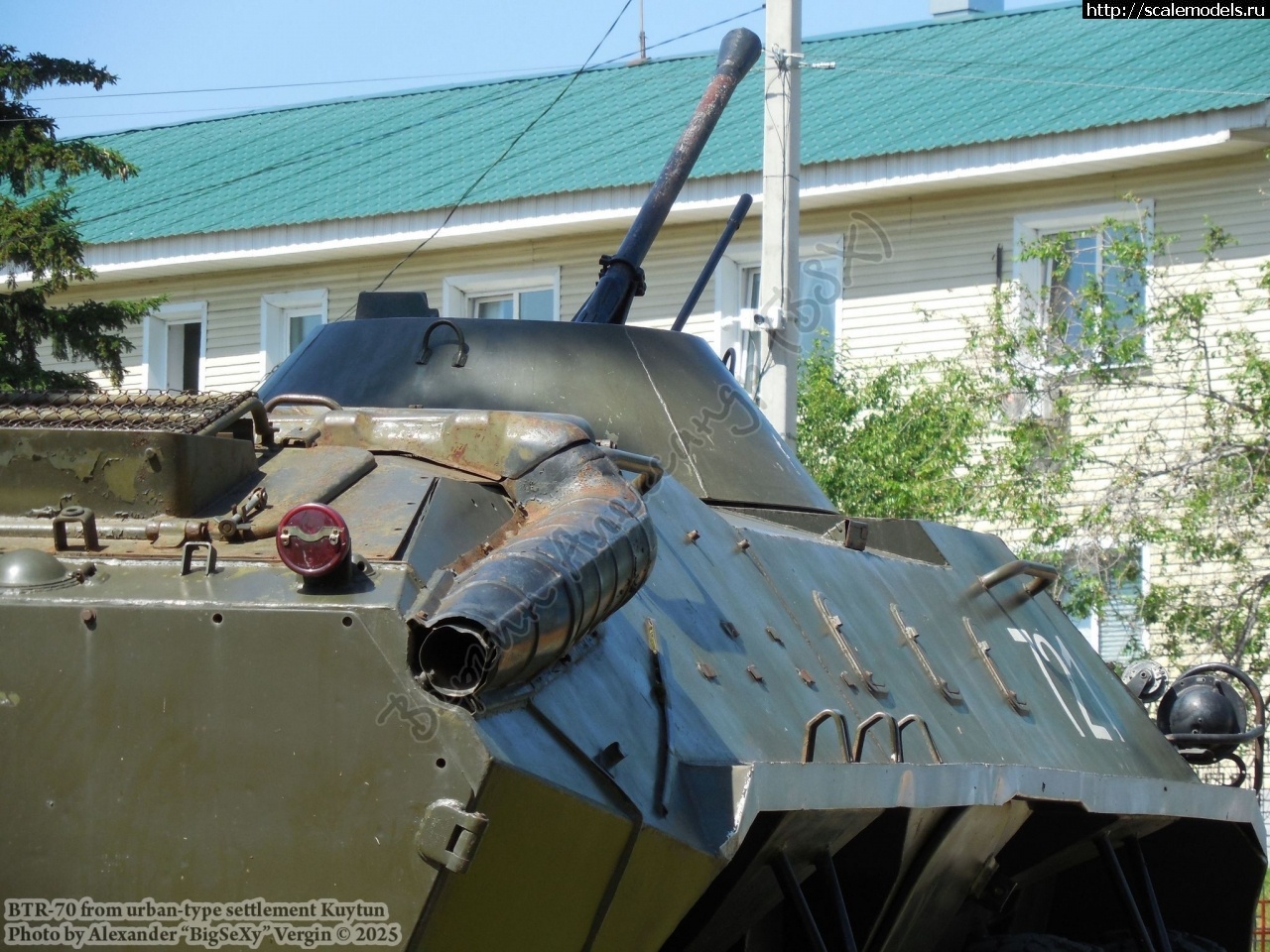 1760579388_BTR-70_054.JPG : Walkaround -70 (BTR-70)  