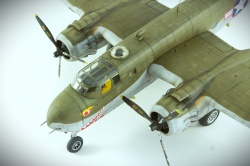 Academy 1/48 B-25G Mitchell: 1761128294_8.jpg