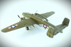 Academy 1/48 B-25G Mitchell: 1761128324_35.jpg