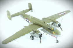 Academy 1/48 B-25G Mitchell: 1761128330_42.jpg