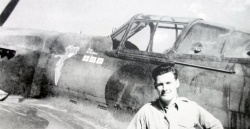 G.W.H 1/32 Flying Tigers Curtiss Hawk 81-A2: 1761918842_26.jpg