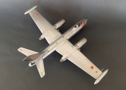 Trumpeter 1/72 -28  96: 1762173792_13.jpg