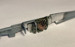 Eduard 1/72 Spitfire Mk.IXe  : 1763574653_9CDE07E9-EC9E-4C9C-B43A-4FC1058016F7.jpeg