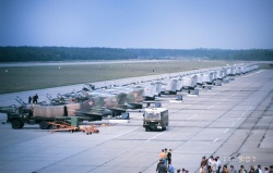 GWH 1/72 ���-29 (9-13) �/�70 787 ��� �. �����������-�����: 1766877411_787--IAP-Finow-11-04-93.jpg