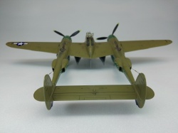 Academy 1/72 P-38J Lighting, �/� 5, Maj. Maxwell H. Glenn: 1767172096_IMG_20251231_001708.jpg