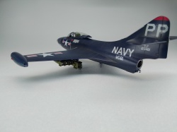 HobbyBoss 1/72 Grumman F9F-2P Panther, �/� 72: 1767634336_IMG_20260105_034825.jpg