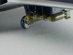 HobbyBoss 1/72 Grumman F9F-2P Panther, �/� 72: 1767634383_IMG_20260105_035011.jpg