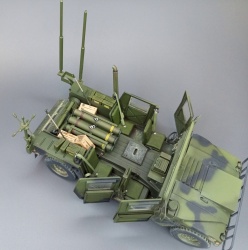Tamiya 1/35 HMMWV H.E.C.U. with TOW missle system: 1768599886_23.jpg
