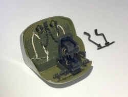 Italeri 1/72 OH-13S Sioux, Vietnam 1965: 1774351957_031.jpg