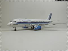Звезда 1/144 SSJ-100 Пылесос