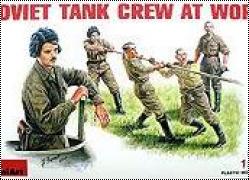 Обзор Miniart 1/35 Soviet Tank Crew at Work