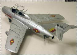 Hobby Boss 1/72  -15