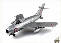 HobbyBoss 1/48 -17 (117 , 34 )