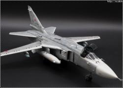 ВЭС 1/72 Я не Шарли, я - Су-24