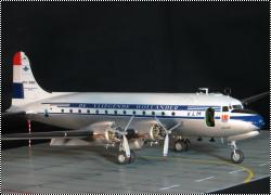 Revell 1/72 C-54B Skymaster