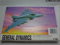 Обзор LEE 1/144 F-16XL - Микро-длинный Фалкон от дядюшки Ли