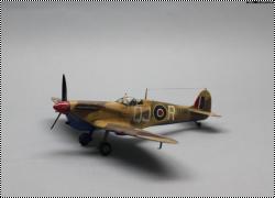 Tamiya 1/72 Spitfire Vb trop