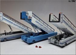3d-печать 1/43 СПТ-104 и СПТ-154 Самоходные пассажирские трапы