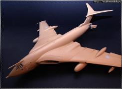 1/72 Victor К МК.2 в четырех опытных руках