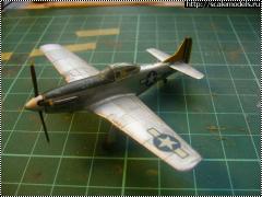 Academy 1/144 P-51D Mustang