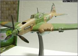   1/72 -2   (Eastern Express Il-2)