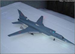 Esci 1/72 -223 Backfire C