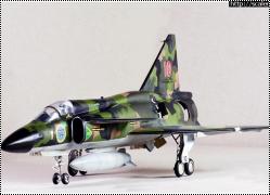 Heller 1/72 AJ-37 Viggen