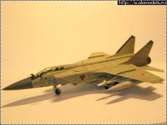 /Italeri 1/72 -31 (Zvezda MiG-31B)