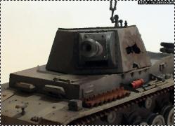 Trumpeter 1/35    Pz.IV Sd.Kfz.165 fur le.FH.18/1 -   