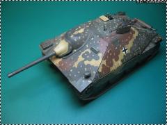 Tamiya 1/35 Jagdpanzer 38(t) Hetzer Mittlere Produktion