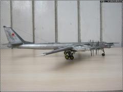 Trumpeter 1/144 Ту-95МС - Русский медведь
