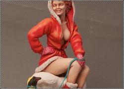 Andrea Miniatures 80mm PinUp Santas Gift