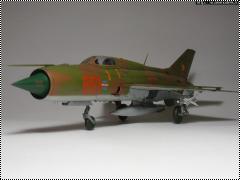 Eduard 1/48 МиГ-21ПФ - Голубь мира