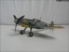 Звезда 1/72 Bf.109F-2 v.Hahn - Конь в яблоках