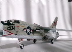 Hasegawa 1/48 F-8J Crusader