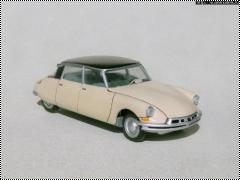 Моделист/Heller 1/43 Citroen DS 19