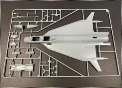 Анонс Kinetic Model 1/48 General Dynamics F-16XL-2 литники