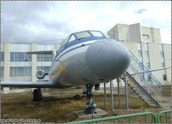 Walkaround -40 (Yakovlev Yak-40), -