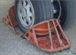 Walkaround Колодка авиационная упорная (Aicraft wheel chock)