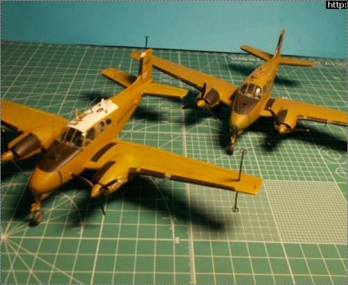 Croco 1/72 Beech RU-8D Seminole -     