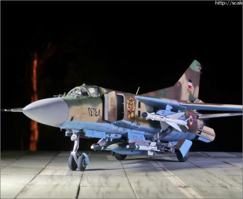 Trumpeter 1/48 -23