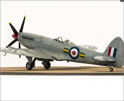 Airfix 1/48 Spitfire F.Mk.22 -    ...
